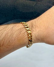 Load image into Gallery viewer, 10K Cuban Curb Bracelet
