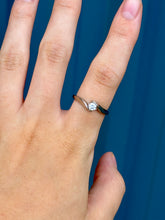Load image into Gallery viewer, 10K White Gold Diamond Ring
