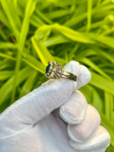Load image into Gallery viewer, 14K Sapphire Bow Ring
