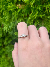 Load image into Gallery viewer, 14K Diamond Ring
