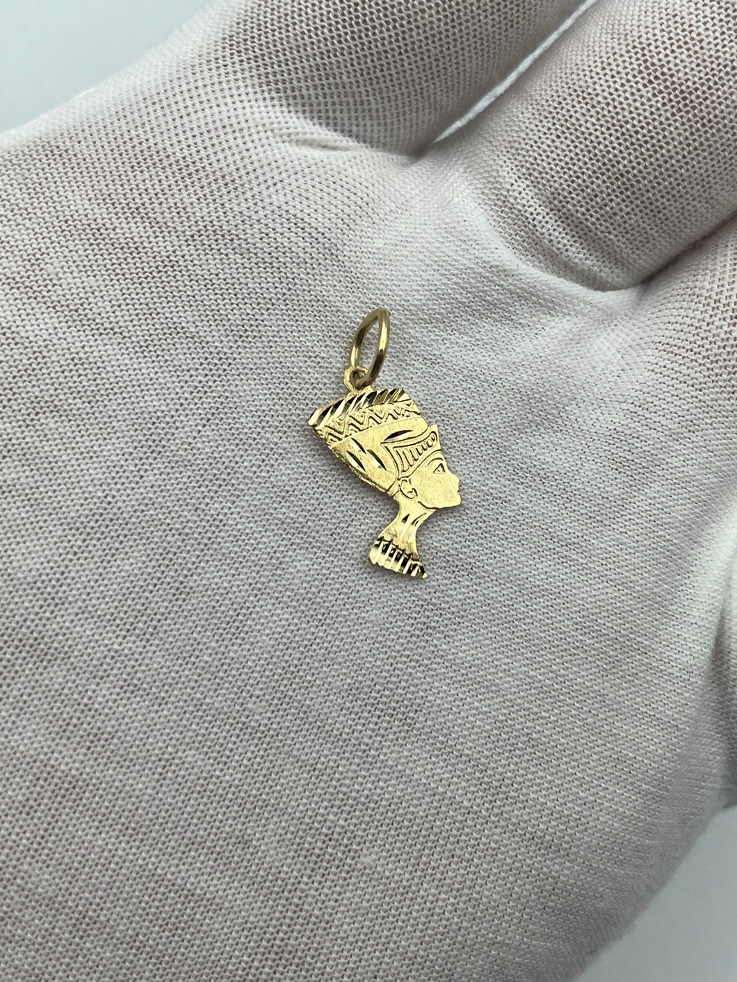 14K Egyptian Queen Charm