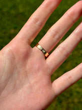Load image into Gallery viewer, 14K Swiss Topaz Ring
