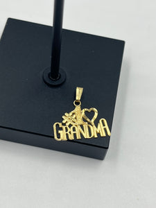 10K Grandma Pendant