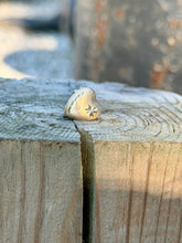 Load image into Gallery viewer, 10K Heart Earrings
