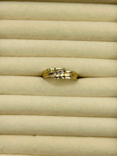 Load image into Gallery viewer, 10K Diamond Ring
