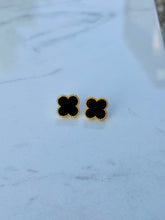 Load image into Gallery viewer, 18K Clover Earrings
