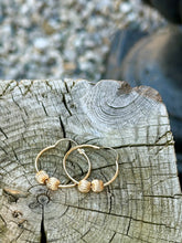 Load image into Gallery viewer, 14K Hoop Earrings
