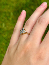 Load image into Gallery viewer, 10K Blue Topaz Ring
