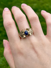 Load image into Gallery viewer, 14K Sapphire Bow Ring
