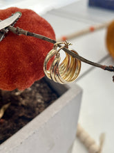 Load image into Gallery viewer, 10K Earrings
