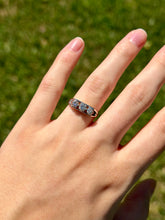 Load image into Gallery viewer, 18K Diamond Ring
