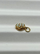Load image into Gallery viewer, 14K Opal Pendant
