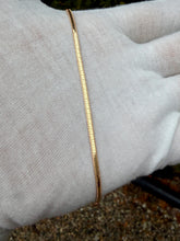 Load image into Gallery viewer, 10K Fancy Herringbone Bracelet
