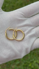 Load and play video in Gallery viewer, 14K Hoop Earrings
