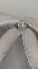 Load and play video in Gallery viewer, 14K Diamond Ring
