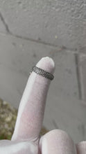 Load and play video in Gallery viewer, 925 Snake Ring
