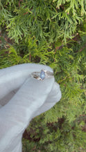 Load and play video in Gallery viewer, 14K WG Tanzanite Ring

