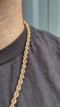 Load and play video in Gallery viewer, 10K Rope Chain
