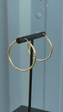 Load and play video in Gallery viewer, 10K Hoop Earrings
