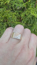 Load and play video in Gallery viewer, 10K Diamond Ring
