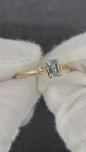 Load and play video in Gallery viewer, 14K Aquamarine Ring
