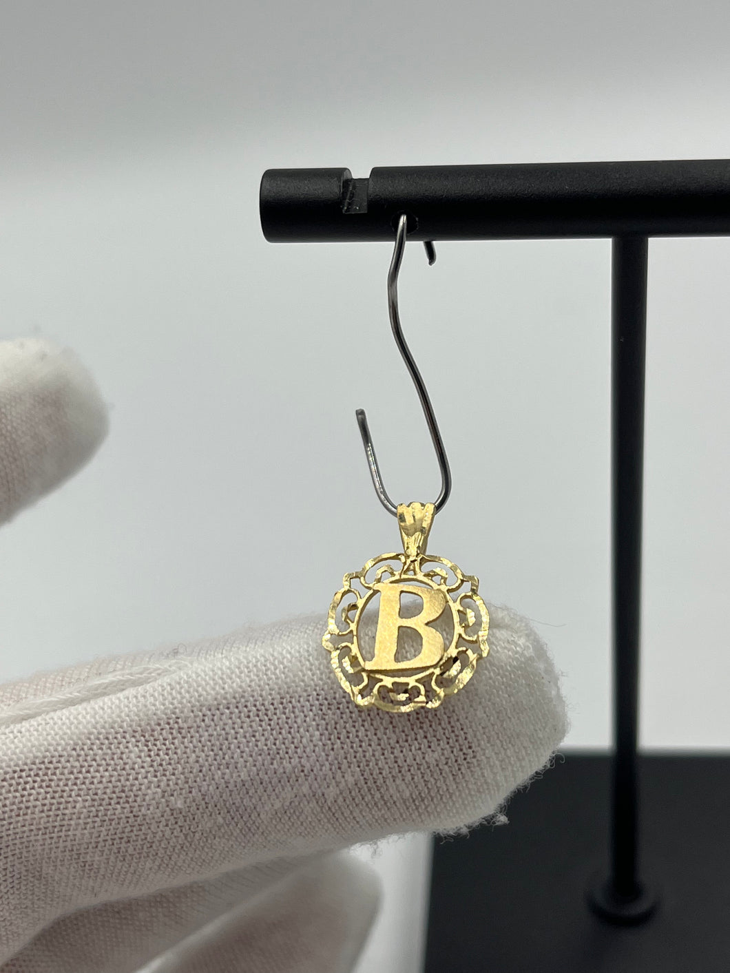 10K “B” Pendant