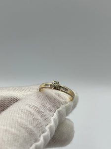 10K Diamond Ring